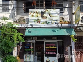 3 Bedroom Shophouse for rent in Thailand, Bang Khun Si, Bangkok Noi, Bangkok, Thailand