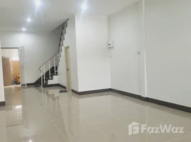 2 Bedroom Townhouse for sale at Mu Ban Sawan Buri, Nakhon Sawan Tok, Mueang Nakhon Sawan, Nakhon Sawan, Thailand